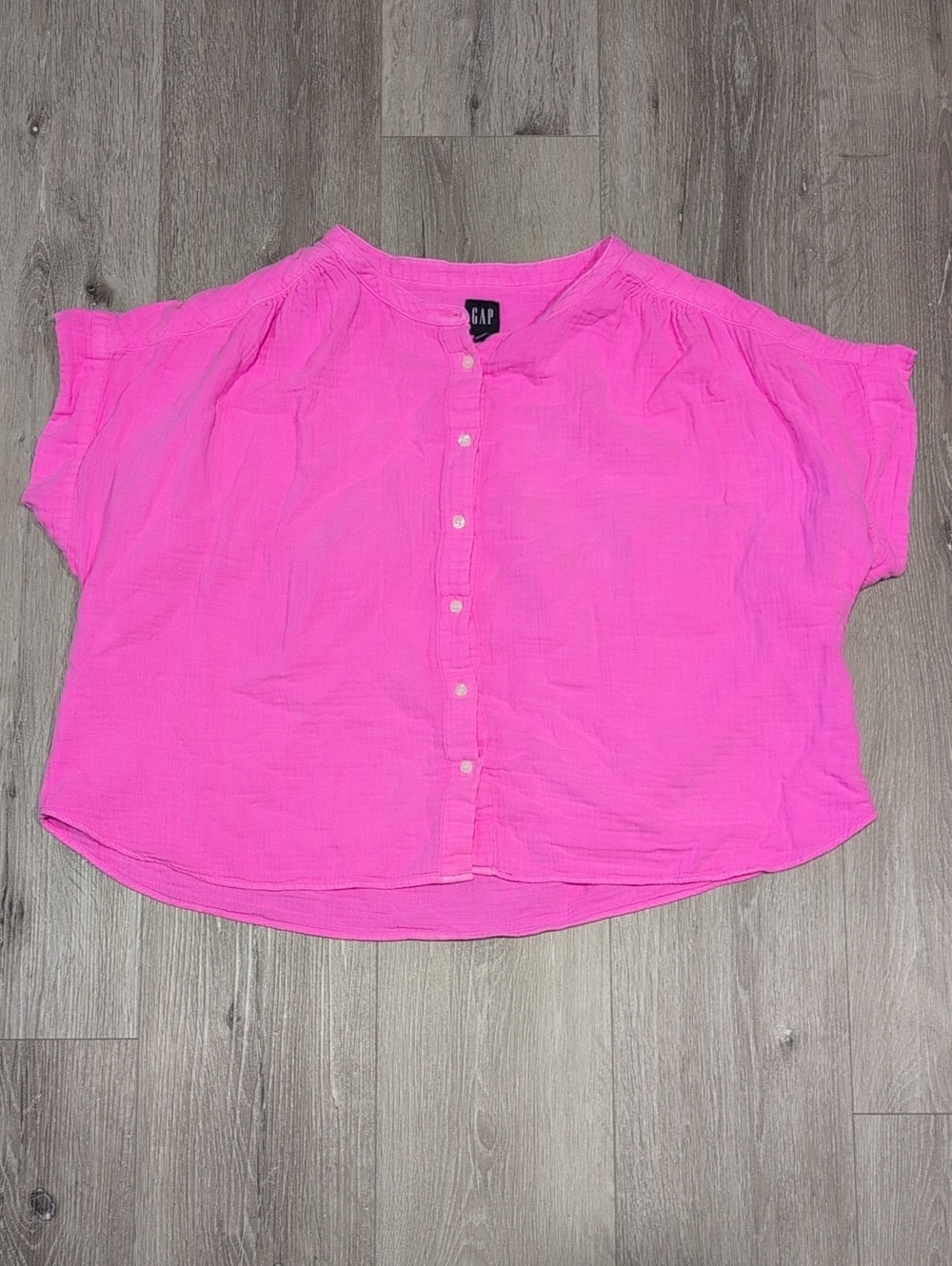 GAP Hot Pink Short Sleeve Button-Front Blouse